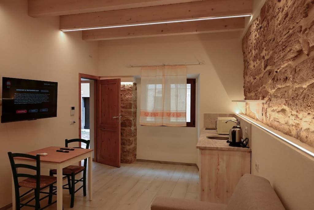 Suite Prince Of Majorca Splendid Gem Downtown Алгеро Екстериор снимка